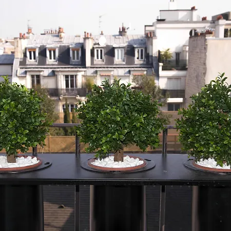 Zelie Champs-elysees ホテル パリ