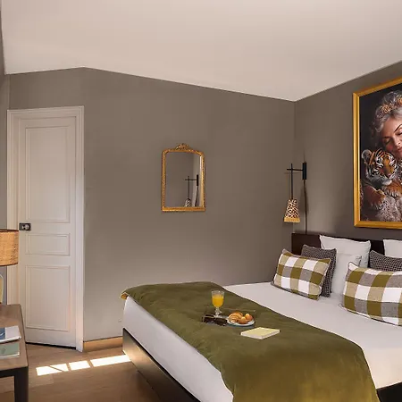 Zelie Champs-elysees Hotel 3*