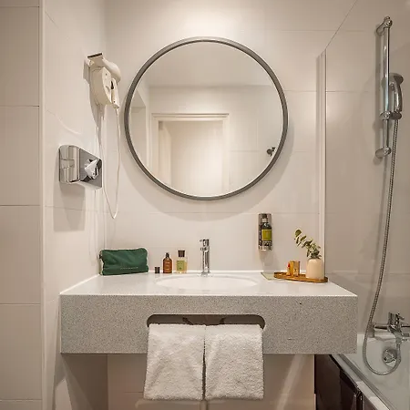 Tilsitt Etoile Hotel Paris