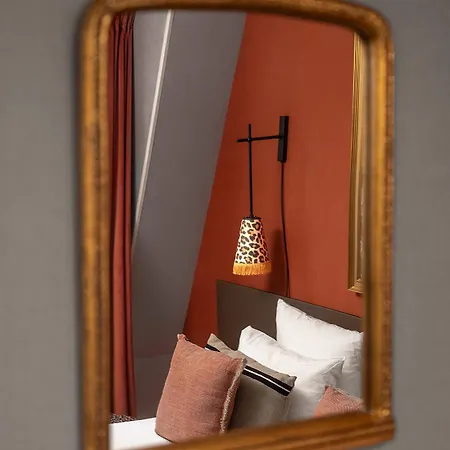 Zelie Champs-elysees 3*