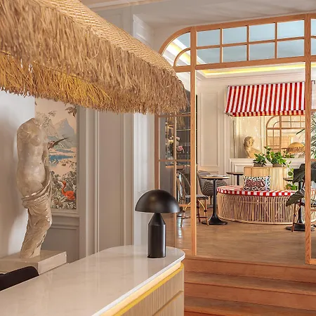 Hotel Tilsitt Etoile 3*
