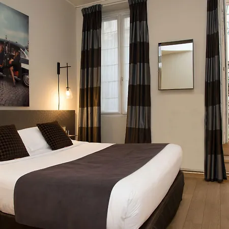 Zelie Champs-elysees ホテル パリ