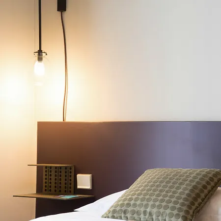 Zelie Champs-elysees Hotel