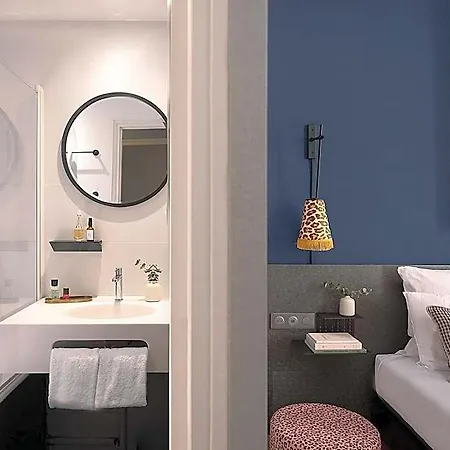 Zelie Champs-elysees מלון 3*