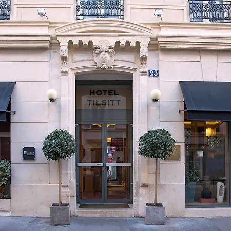 Zelie Hotell 3*