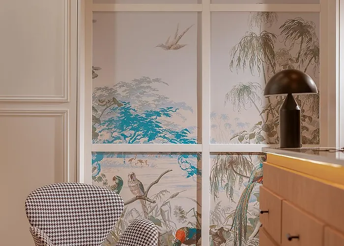 Zelie Champs-elysees باريس