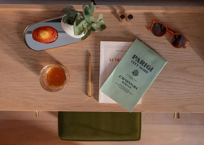 호텔 Zelie Champs-elysees 3*