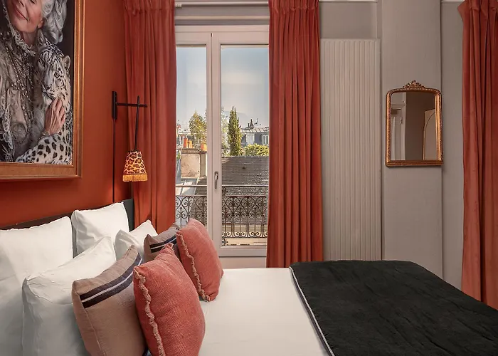 Zelie Champs-elysees 호텔 3*