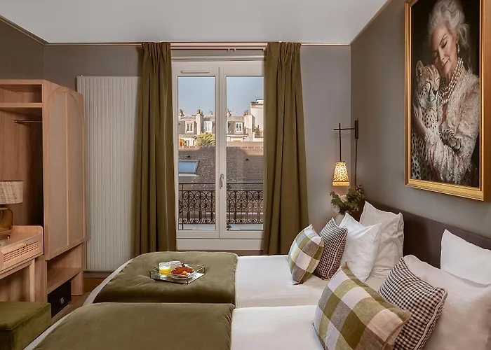 Zelie Champs-elysees فندق 3*