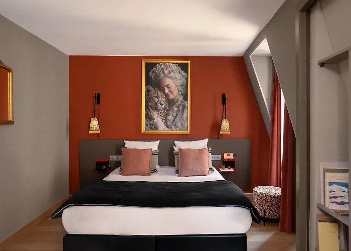 Zelie Champs-elysees 3* 파리