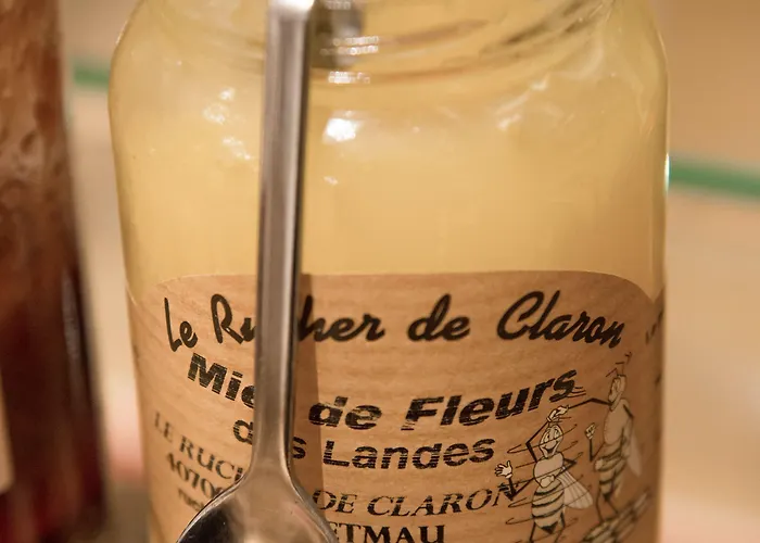 Zelie Champs-elysees فندق 3*