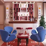 Zelie Champs-elysees