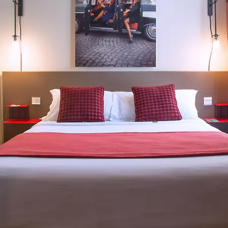Zelie Champs-elysees ホテル 3*