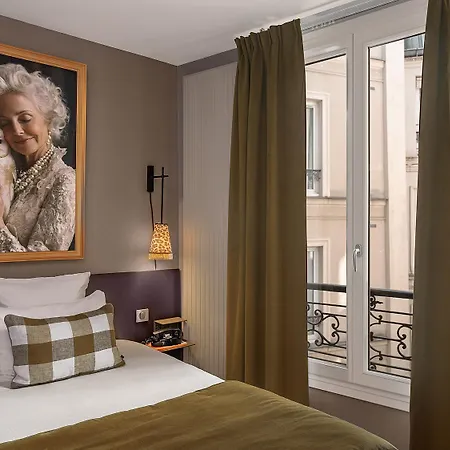 ホテル Zelie Champs-elysees 3*