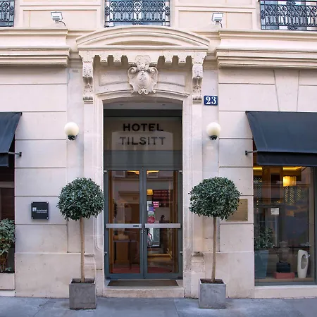 Zelie Champs-elysees Hotel Paryż