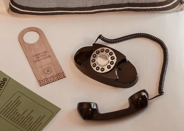 Hotel Zelie Champs-elysees Paryż