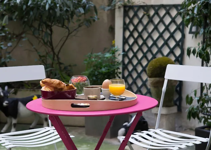 Zelie Champs-elysees 3*