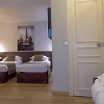 Zelie Champs-elysees Hotel