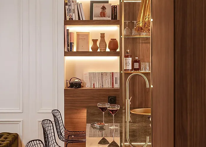Hotel Zelie Champs-elysees Paris